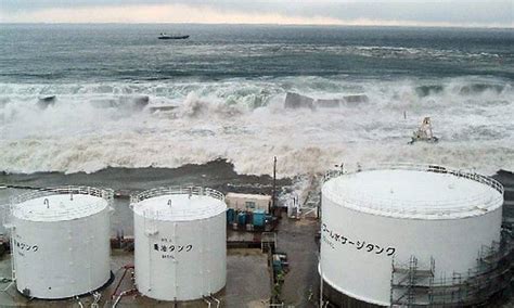 Jap O Divulga Fotos Do Momento Em Que Tsunami Atinge Usina De Fukushima