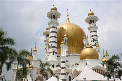 Visiter Masjid Ubudiah mosquée Ubudiah préparez votre séjour et