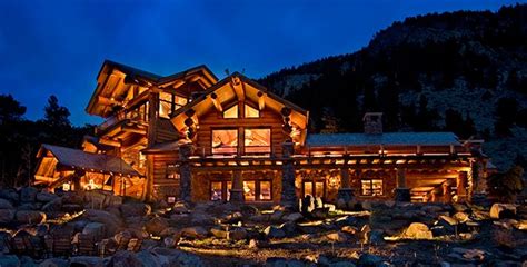 Where Log Home Meets High-End Technology - Cabin Obsession