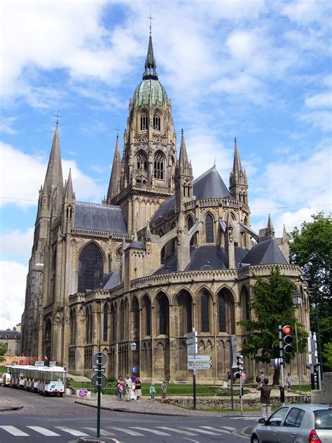 Bayeux Cathedral, Bayeux, Lower Normandy | Cathedral, Barcelona ...