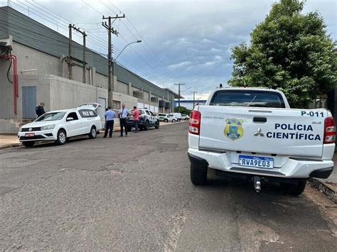 Homem Morre Eletrocutado Após Subir Em Poste Para Furtar Fios Em Campo Grande Vídeo Mato