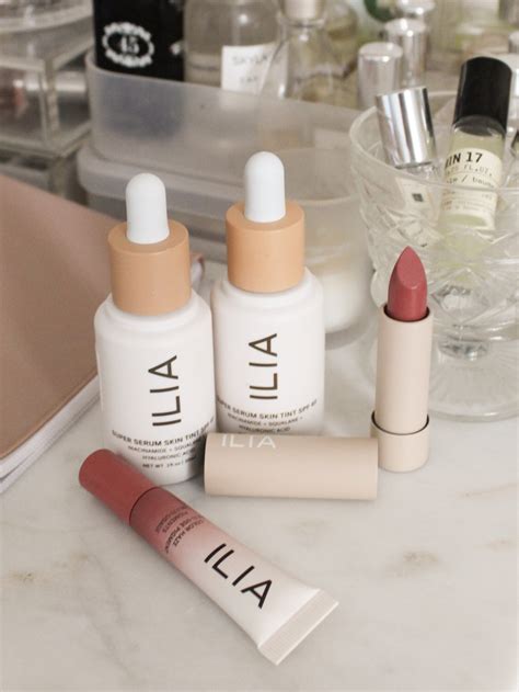 Ilia Super Serum Skin Tint Spf 40 Review And Swatches Beauty Unhyped