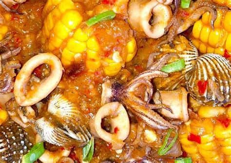 Resep Cumi Kerang Seafood Saus Padang Oleh Pratiwi Wahyunissa Cookpad