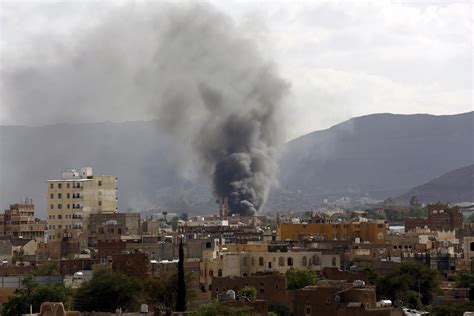 Saudi-led air strike kills 20 in Yemen - The Himalayan Times - Nepal's ...