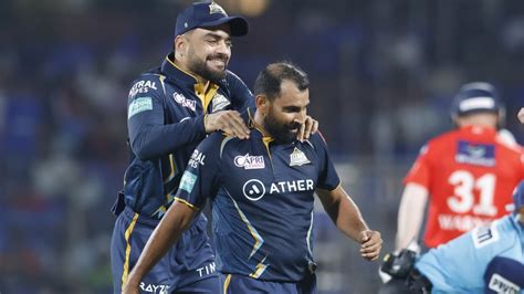 Ipl 2023 Dc Vs Gt Mohammed Shami And Alzarri Joseph Crank It Up On