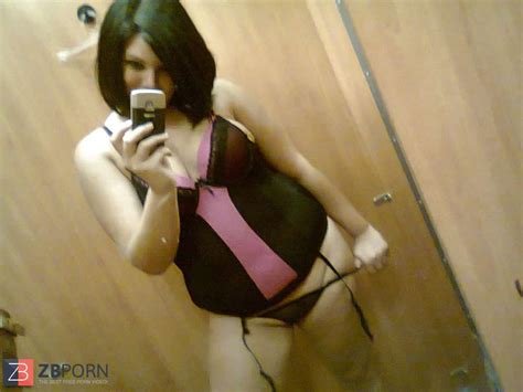 Super Cute Super Sexy Chubby Teenager Selfpics ZB Porn