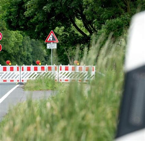 Frontalzusammenstoß im Westerwald Bundesstraße gesperrt WELT