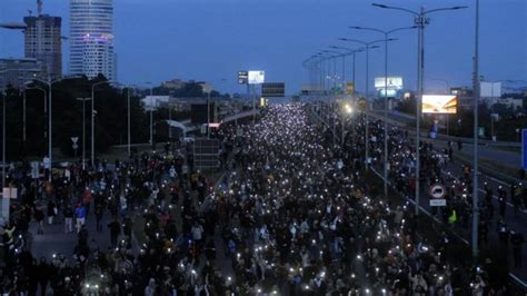 Protesti U Srbiji U Beogradu Nove Demonstracije Zbog Nasilja U Zemlji