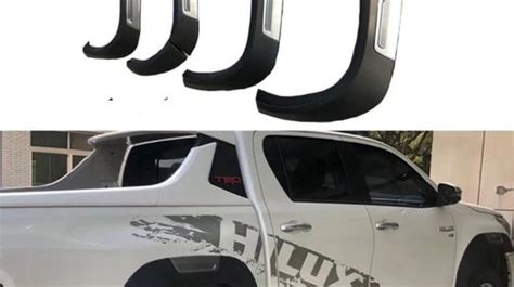 Ornamente Aripi Overfendere Toyota Hilux Revo Invincible Kit Husa Aripa