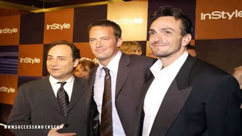 Remembering Matthew Perry: Hank Azaria's Heartfelt Tribute to a Hollywood Friendship - Success ...