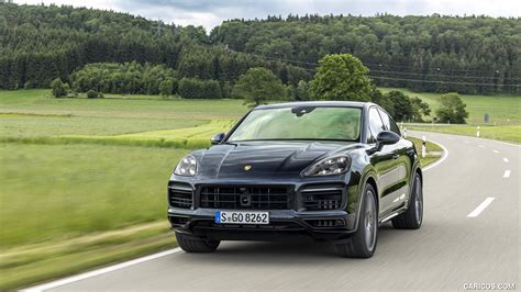 Porsche Cayenne GTS Coupe 2021MY Color Moonlight Blue Metallic Front