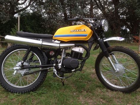 Suzuki Ax 100 Scrambler West Cafe Flat Track Racing Suzuki Cafe