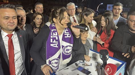 Afyonkarahisar ın ilk kadın Belediye Başkanı CHP li Burcu Köksal oldu