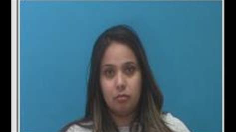 Woman Arrested On Dwi Charge After Fatal Crash In Lewisville Police Say