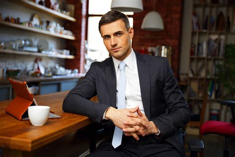 9 Style Essentials For Businessmen The Fashionisto