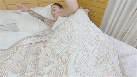 THE MAID WITH THE BIGGEST ASS IN THIS HOUSE CLEANING AND FARTING BY ROSALIA PEACH CLIP IN