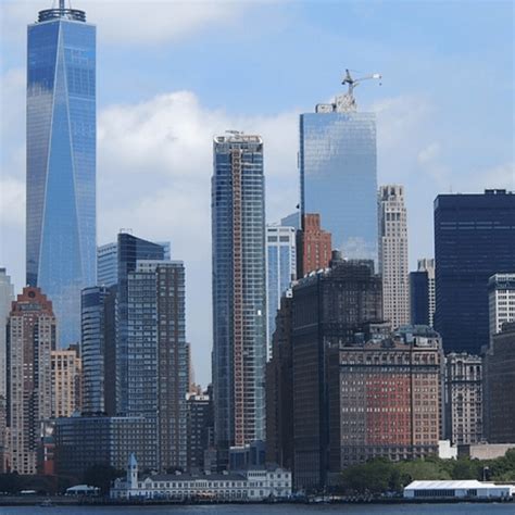 New York Skyline 2024 Picture Torey Halimeda