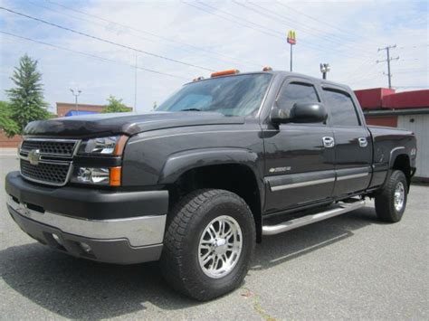 2005 Chevrolet Silverado 2500hd Information And Photos Momentcar