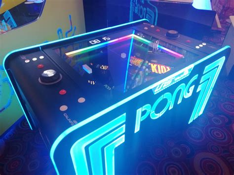 Pong Arcade game that uses physical pieces and no digital screen. : r ...