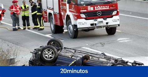 Doce Personas Pierden La Vida En Accidentes De Tráfico Durante El Fin