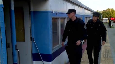 ¿qué Son Las Pistolas Taser Y Cómo Funcionan La Nacion