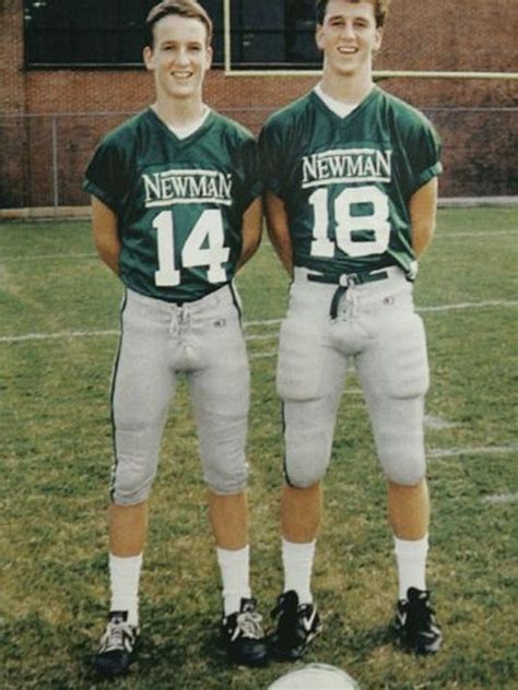 Peyton Manning's roots of stardom go back to family, friends, school in ...