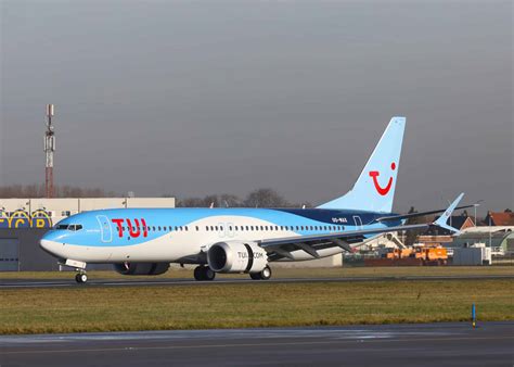 TUI flight diverted after violent passenger assaults crew and