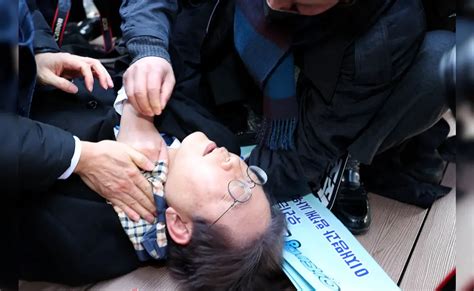 South Korean Opposition Leader Stabbed In Neck Vanguard News