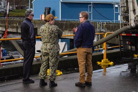 Dvids Images Nuwc Division Keyport Assists Coho Salmon Transfer