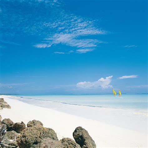 Official Website Sandies Baobab Beach in Zanzibar - Book a beautiful hotel all inclusive resort