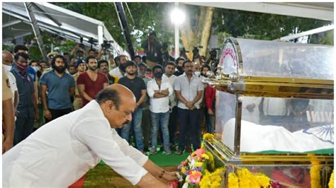 Puneeth Rajkumar Death Last Rites Performed With Full State Honours