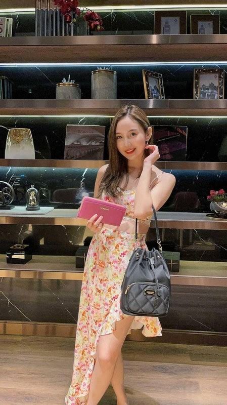 Nhan sắc của hot girl tỷ phú là thần tượng của thanh niên Thái