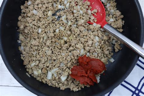 One Pot Cheeseburger Casserole The Freckled Cook