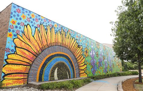 Check Out North Lake Campus' Beautiful New Mural — Dallas College Blog