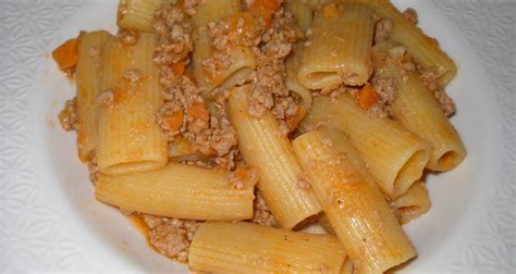 Rigatoni Alla Genovese Ricetta La Taverna Del Viandante Earts