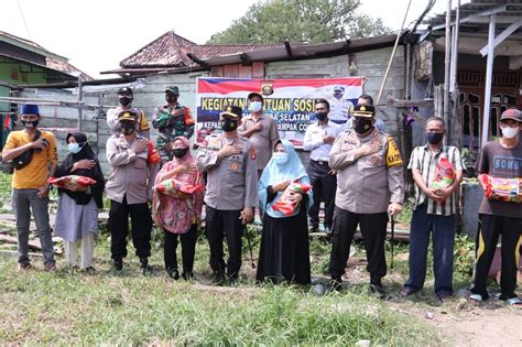 Kapolda PJU Polda Sumsel Dan Kapolrestabes Palembang Berikan Bantuan