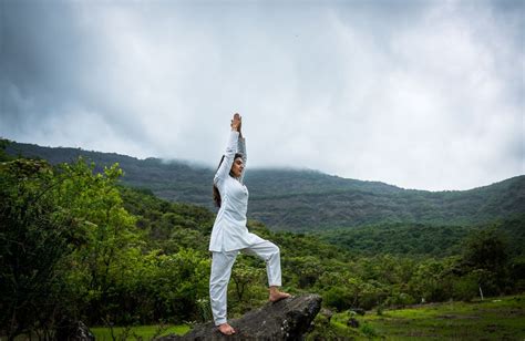 Yoga Retreats At Christmas 2024 In India Tiffi Gertrude