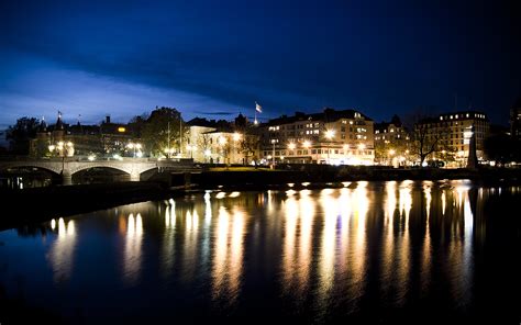 Orebro by night by johnnyffs on DeviantArt