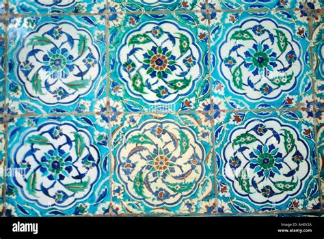 Istanbul Turkey Topkapi Palace Iznik Tiles Stock Photo 4676393 Alamy