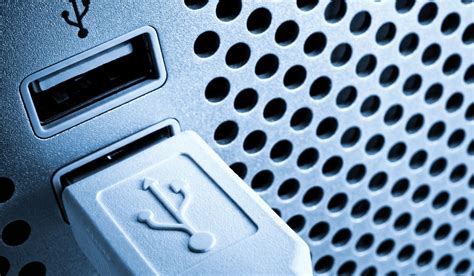 clean  computers usb ports