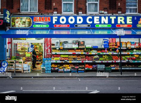 Corner Shop London High Resolution Stock Photography And Images Alamy