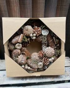 Bronze Dried Wreath Buy Online Or Call 07568 755334