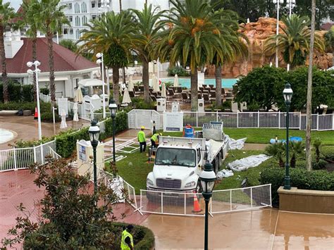 PHOTOS Reopening Preparations Underway At Disney S Grand Floridian