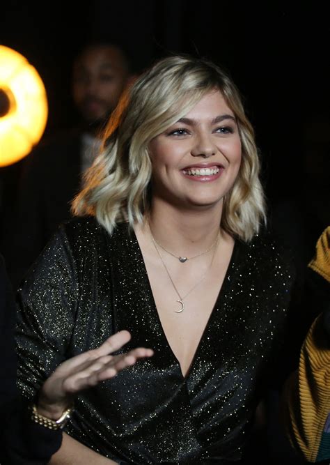 Photo Exclusif Louane Emera Backstage De L Enregistrement De L