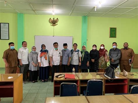 Rapat Senat Fakultas Hukum UMP Fakultas Hukum UM Palembang