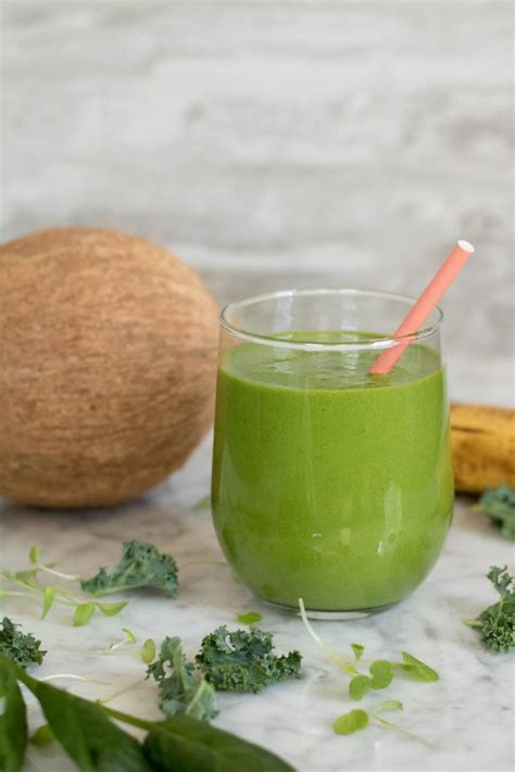 You Wont Believe Whats In This Spinach And Kale Smoothie Lifestyle