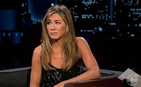 Jennifer Aniston Strips Off And Says She Doesnt F Care After