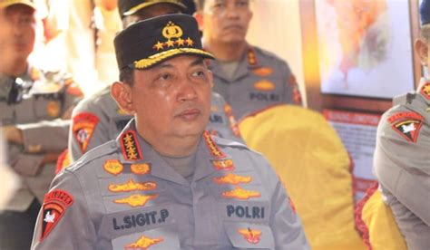 Kapolri Polisi Sudah Bergerak Tangkap Bandar Judi Online Harian Fajar