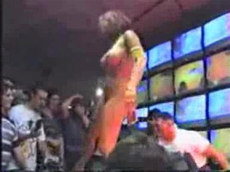 Bailarina desnuda árabe XVIDEOS