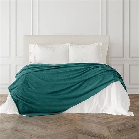 Blankets – Berkshire Blanket Inc